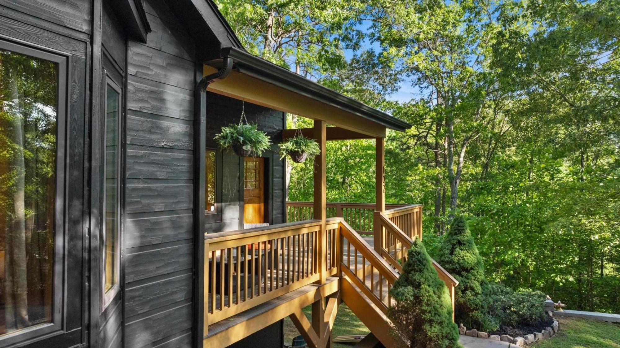Hébergement de vacances Lux Mtn Hot Tub, Fire Pit, Game 3bd Franklin